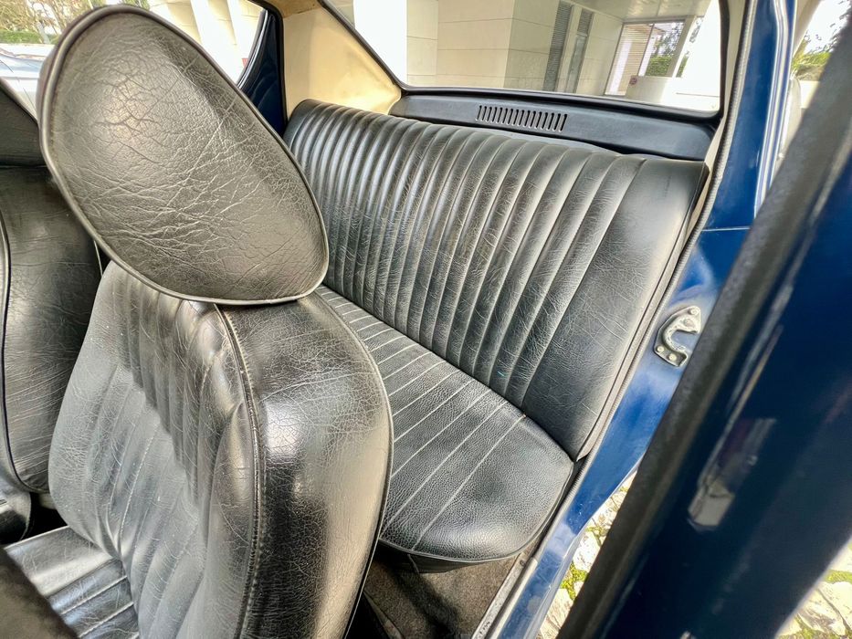 Datsun 100A Original Serie Netflix Rabo de Peixe