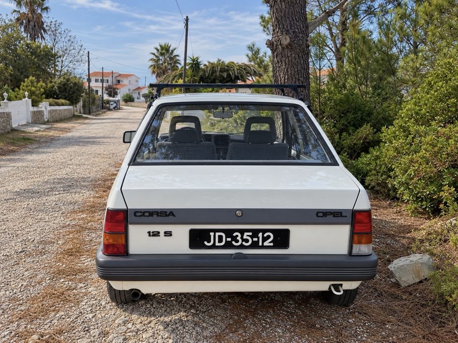 Opel Corsa A 1.2 S Clássico 1985 – Gasolina – Inspeção até 2027