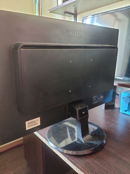 Монітор Phillips в чудовому стані