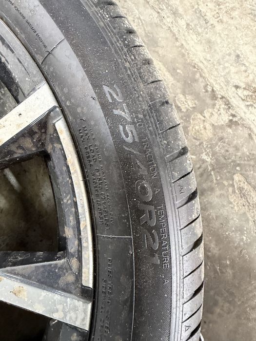 Комплект оригінальних дисків та резини для BMW X5