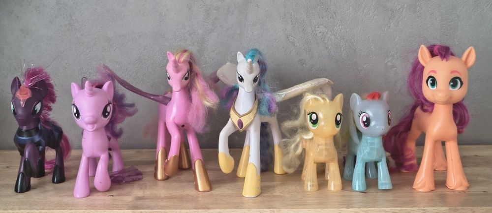 Figurki my little pony