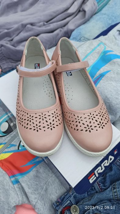 Туфлі для дівчинки 33 шкіра