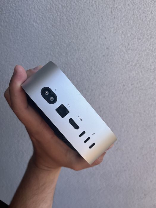 Mac mini m4 16 ram, 512 ssd, 10 cpu