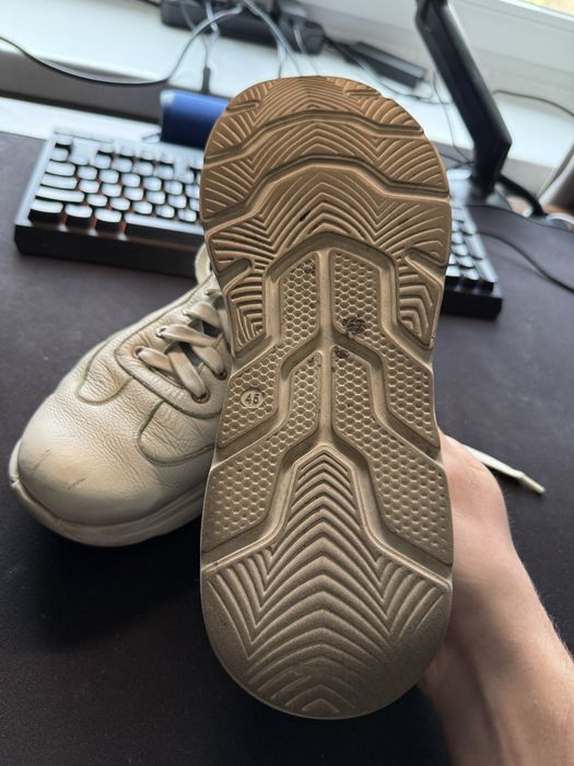 Białe skórzane sneakersy / półbuty – rozmiar 45