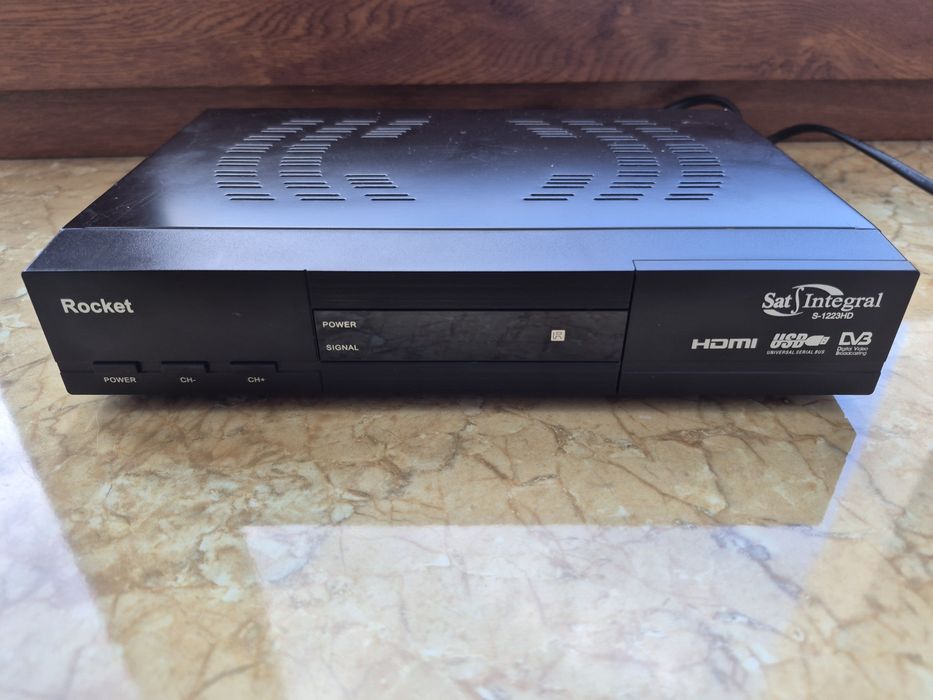 Супутниковий тюнер Sat-Integral S-1223HD Rocket