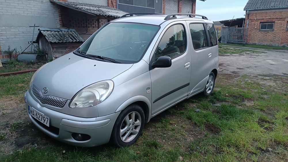 Toyota Yaris Verso
