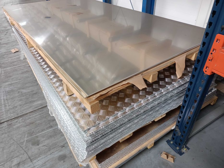 Kątownik Aluminiowy 10x10x1,5