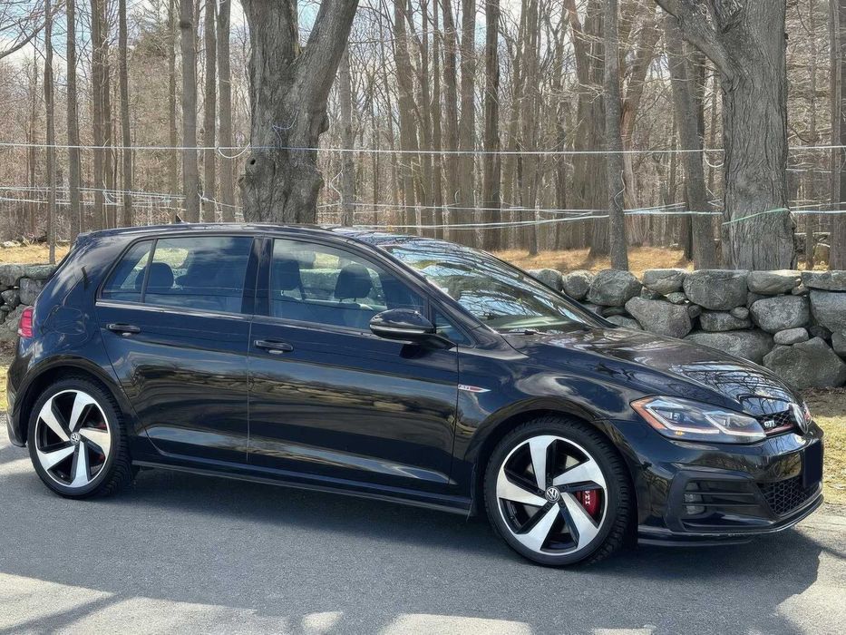 Volkswagen Golf GTI      2018