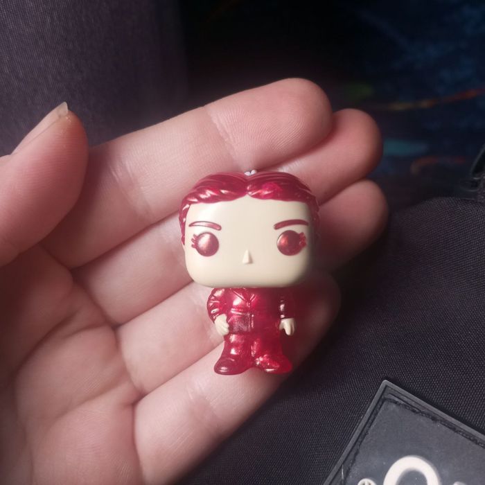 Макс з виворіту Кіндер