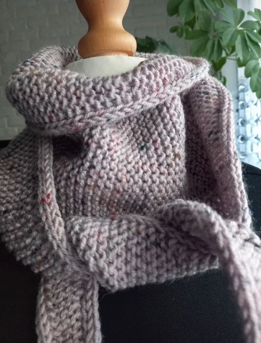 Szaliczek Sofia ręcznie robiony na drutach