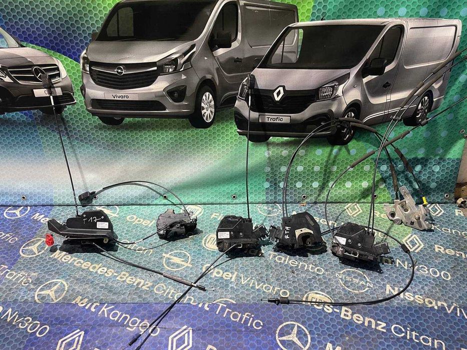 Замок передній, здвижний Renault Trafic 3, Opel Vivaro 2014-2020