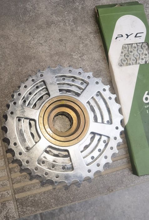 Wolnobieg ATA 8-rzędowy 13-32T + łańcuch pyc