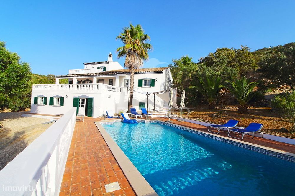Stunning countryside house with potential for tourism investment...