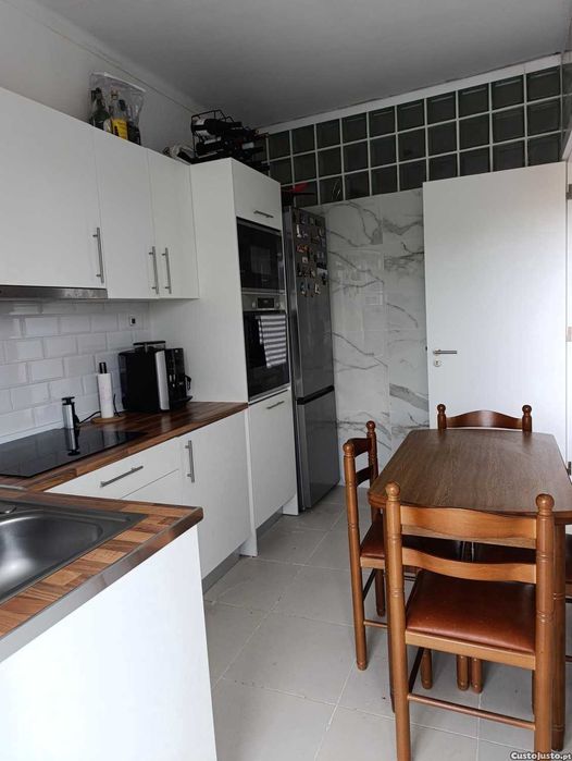 Redução de Preço: Moradia T2+T1 com garantia de rendimento!