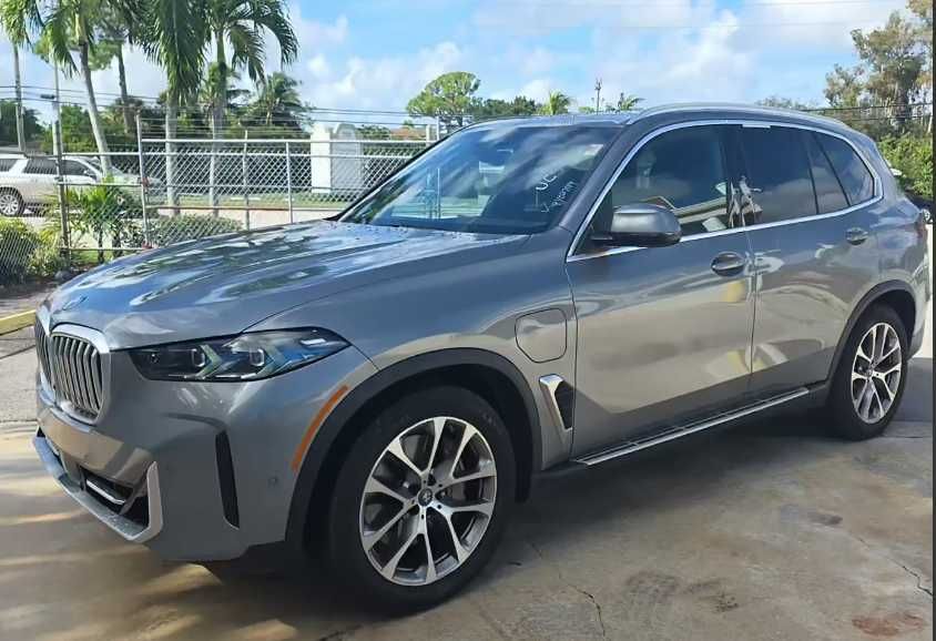 Продається 2025 BMW X5 xDrive50e (Plug-In Hybrid)