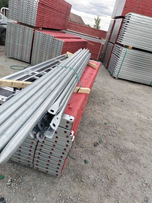 Rusztowanie fasadowe pletak 9x6,5 m   58,5m2