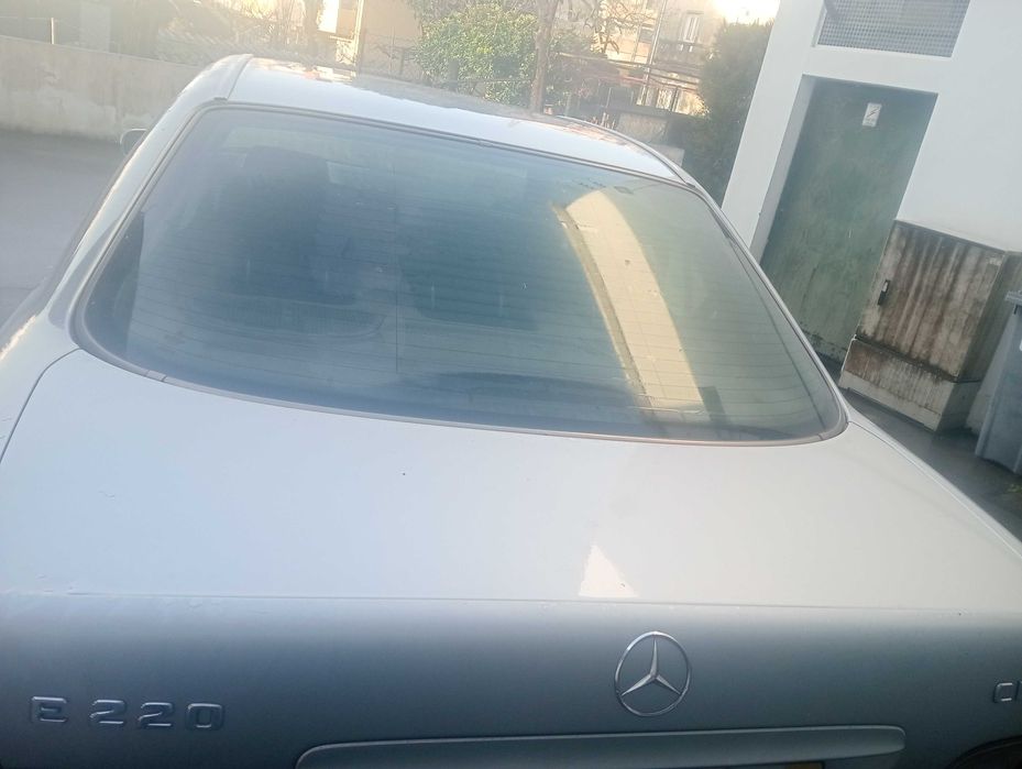 Mercedes e 220 cdi