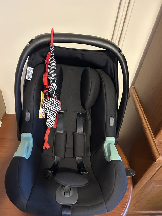 Sprzedam fotelik samochodowy ABC Desing 0-15 miesiąca