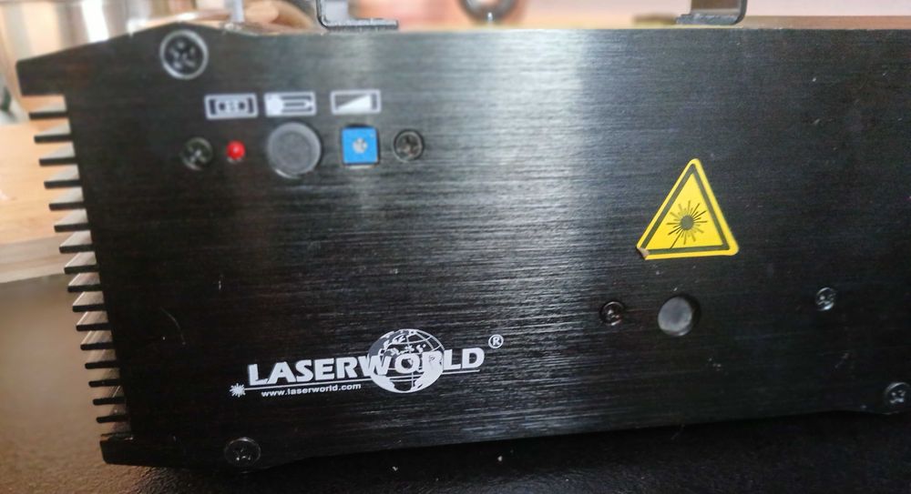Laser Laserworld EL-250RGB Micro na imprezę party dyskotekę