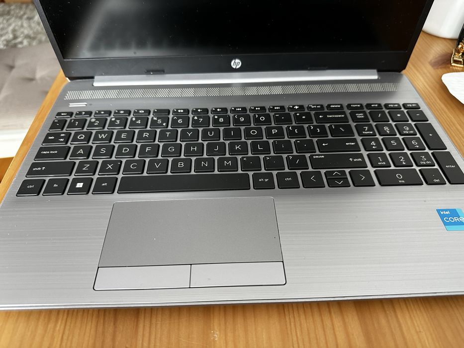 Laptop HP 250 8G