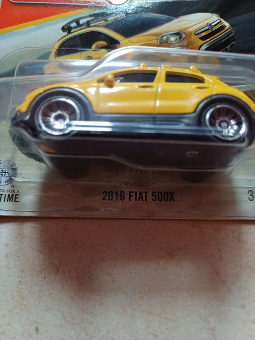 Matchbox 2016 Fiat 500X