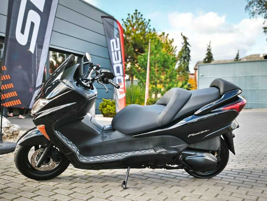 Макси-скутер Honda FORZA 250 X MF08 2005рік пробіг 32 587 км