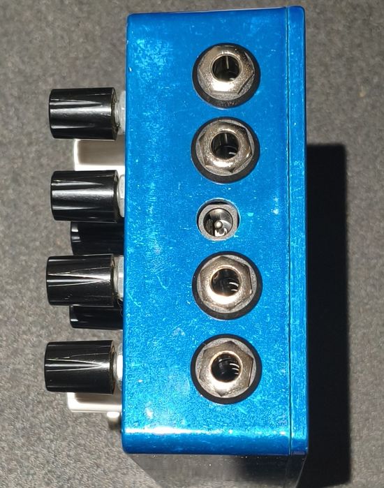 Earthquaker Devices Avalanche Run