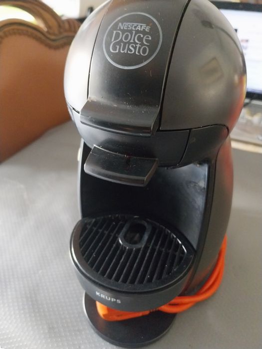 Maquina cafe dolce gusto impecavel