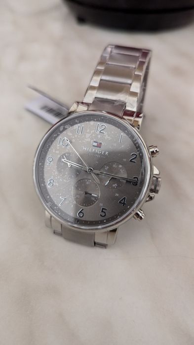 Часы Tommy Hilfiger США, годинник новий