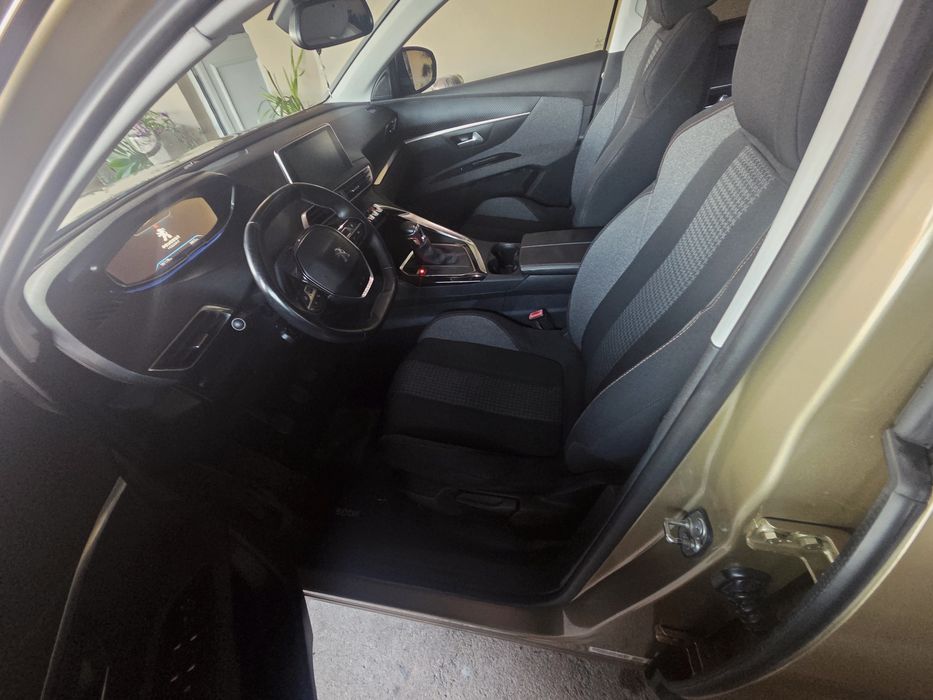 Peugeot 5008 7 lugares