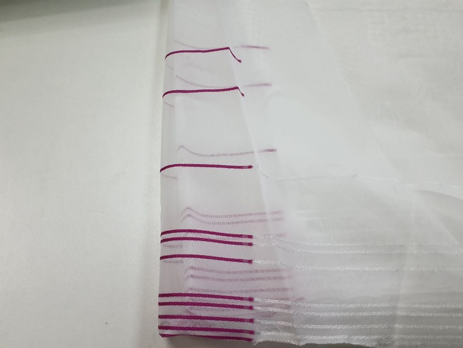 Tkanina ozdobna szer.295 cm.