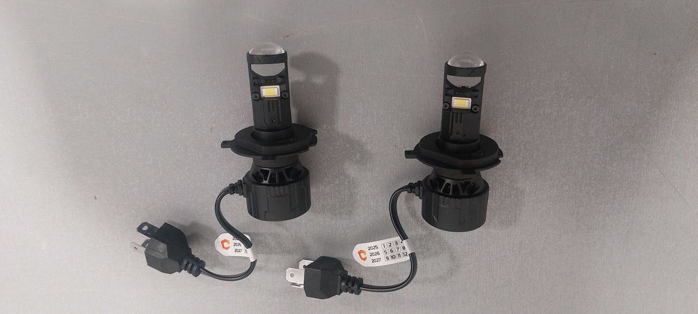 Led світлодіодні міні лінзи Bi-LED H7 H4 6000k 9000lm 65w ЛЕД Лампи