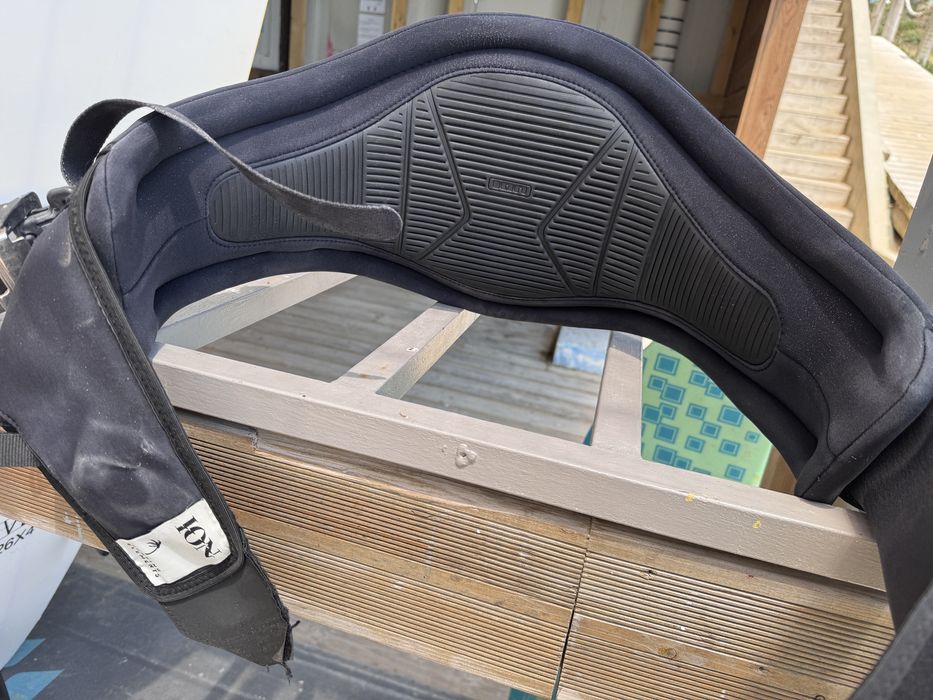 ION Riot CS 20 black Grey capsule Tam L / 52 (carbono)