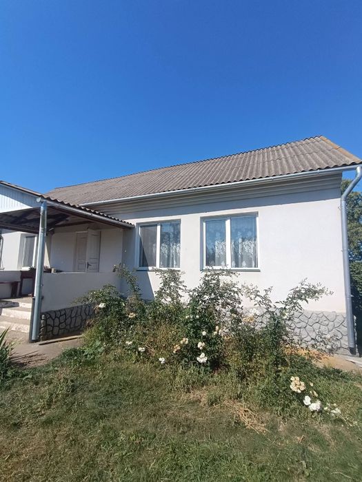 Продається житловий будинок в с. Дубинка