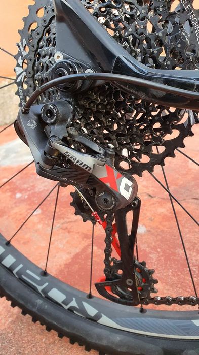 Bicicleta Btt em carbono