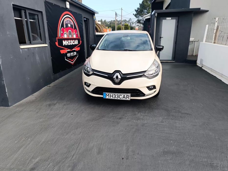 Renault Clio 0.9 TCe Limited Bi-Fuel