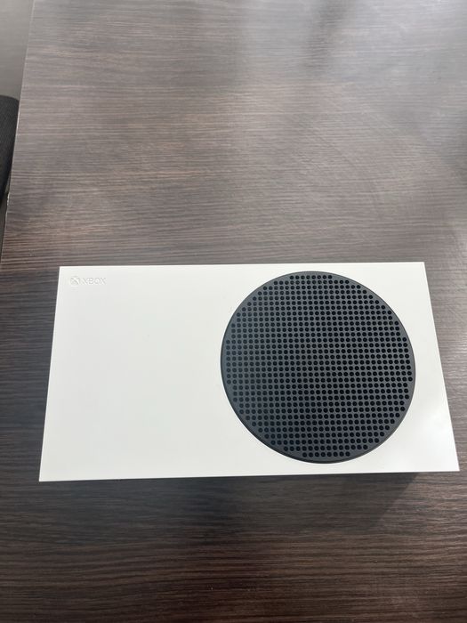 Продам xbox series s 500gb