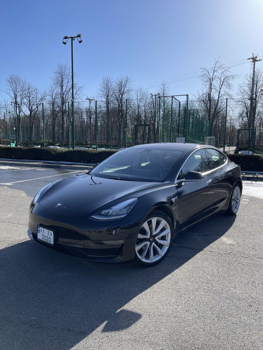Tesla Model 3 Long Range Dual Motor 75 kWh