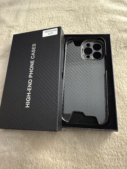 Capa nova, carbono verdadeiro Iphone 16 Pro Max