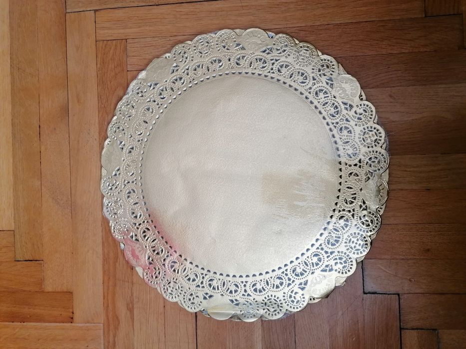 Serwetki złote pod talerz 36 cm