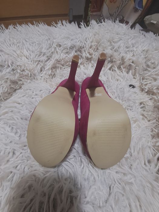 Sapato de senhora novo nr 37
