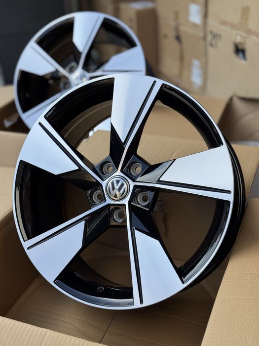 Диски Нові R18/5/112 Volkswagen Golf Jetta Passat Tiguan Touran CC ..