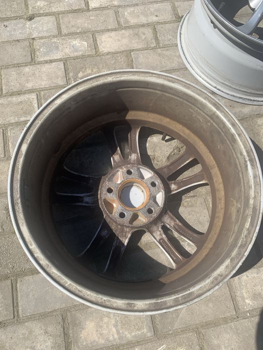 Продам диски R17 5/114.3 et 50