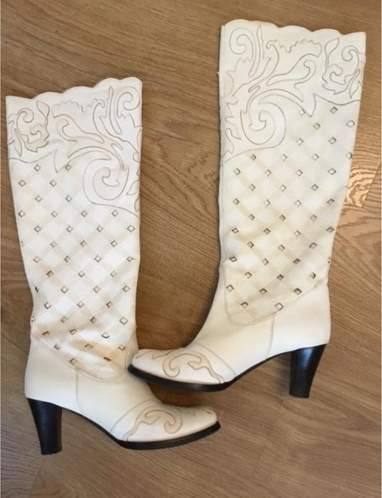 стильні чобітки