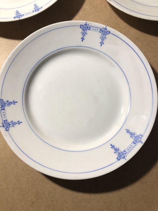 Pratos antigos da vista alegre