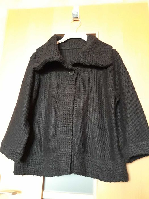 Sweter czarny, żakiet z kołnierzem zapinany na guzik George rozm. 44