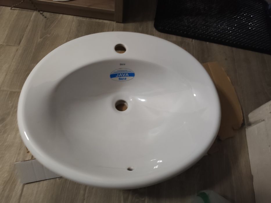 Umywalka Roca Java 55x47cm Nowa