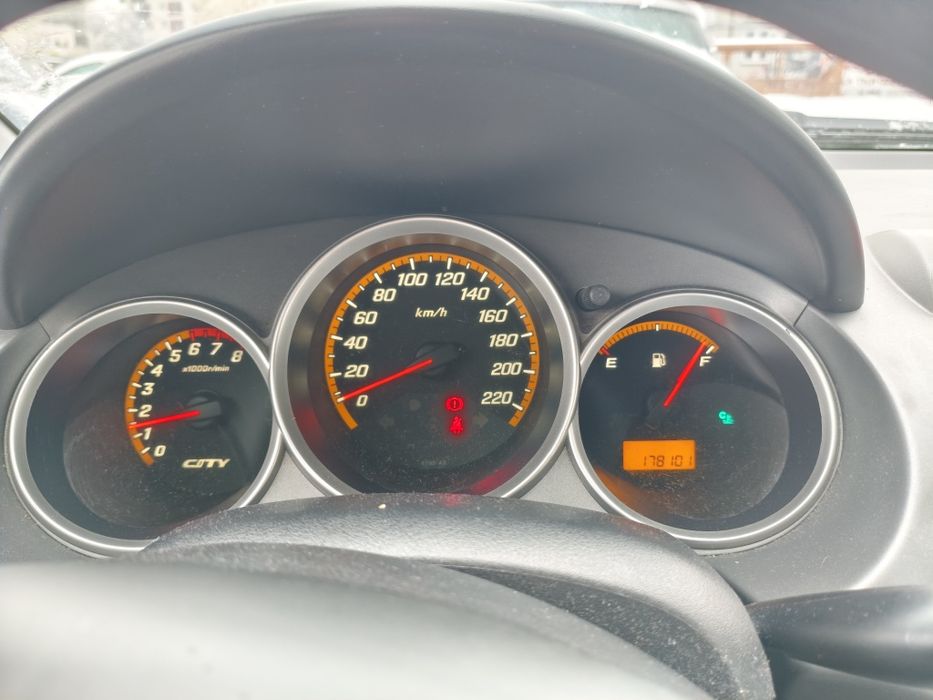 Honda City 1.3, benzyna, 2006 rok