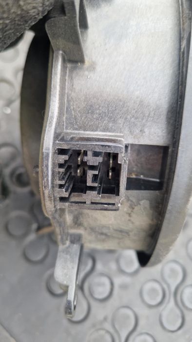 Subwoofer Bose + Głosniki Audi A4 B6