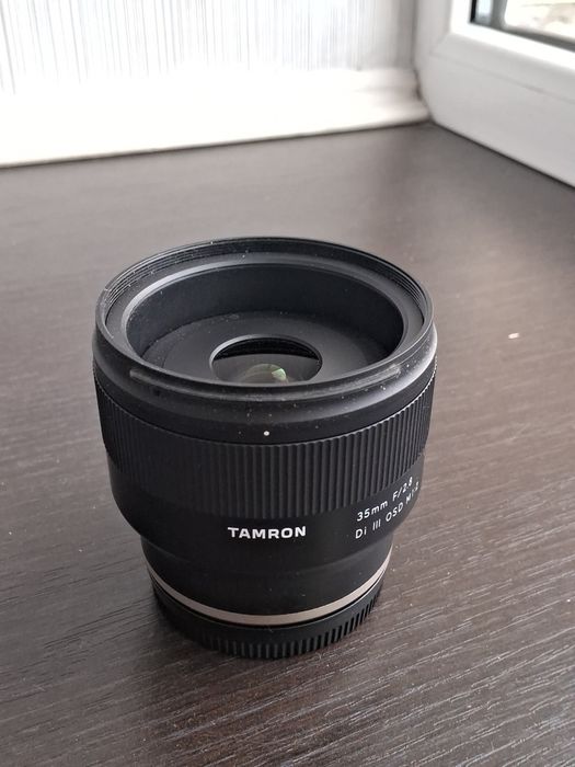 Об'єктив Tamron AF 35mm f/2.8 Di III OSD M1:2 Sony E